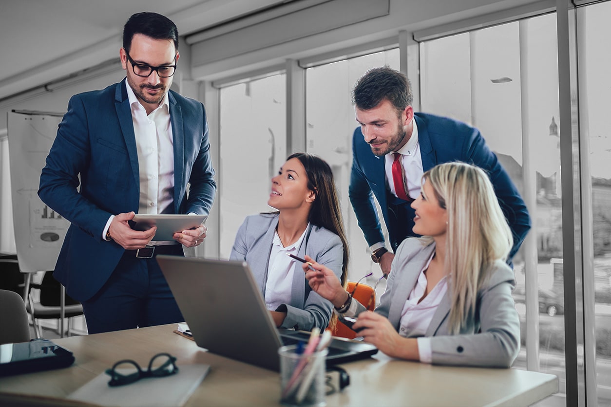 Warum Personalvermittlung Düsseldorf zunehmend auf Executive Search setzt
